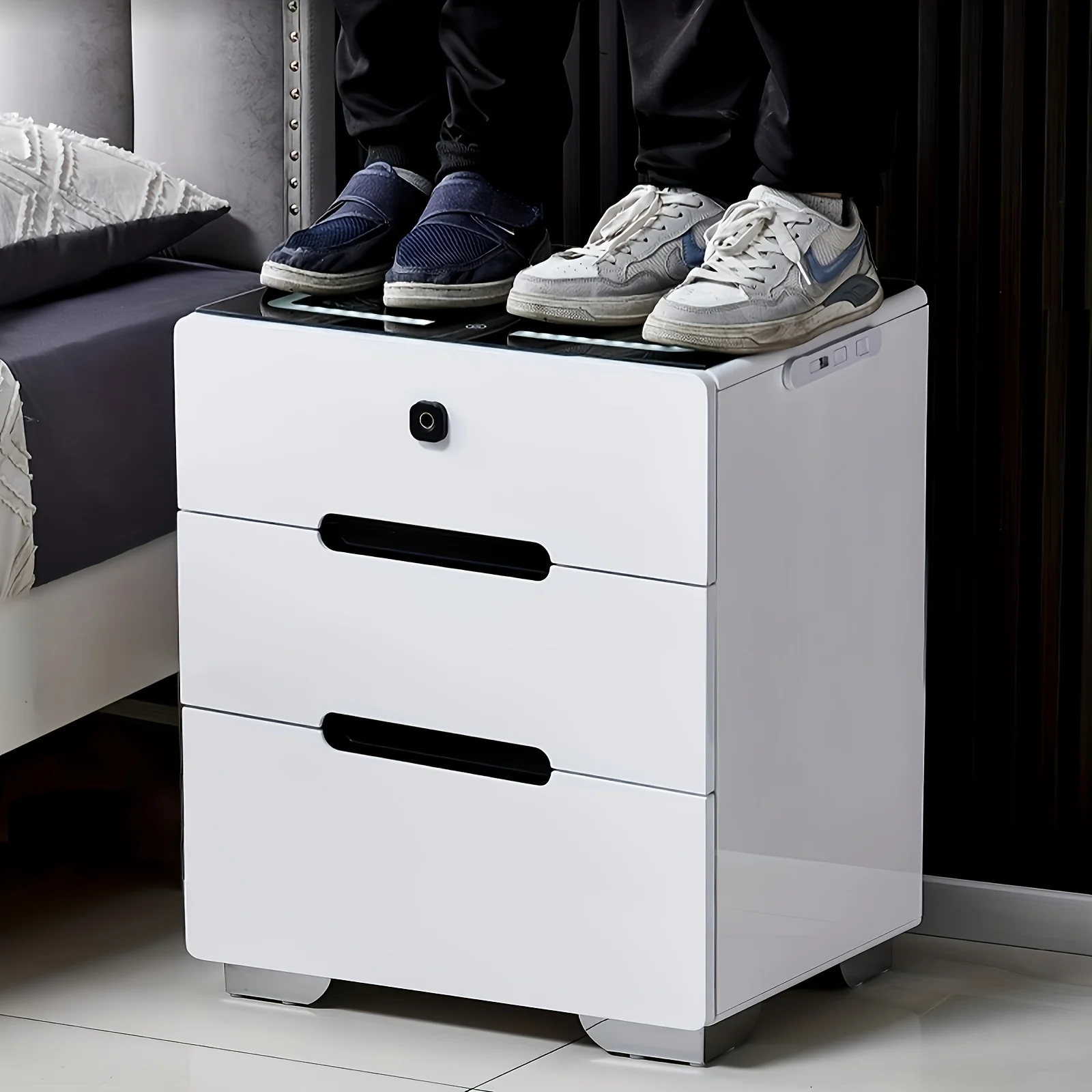 4PCS Minimalist L-Shaped Furniture Leg Set for Bedside Tables and Sofas