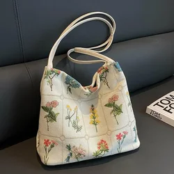 Large - Capacity Embroidered Canvas Tote Bag - Trendy Summer Shoulder Bag with Textured Design (White)