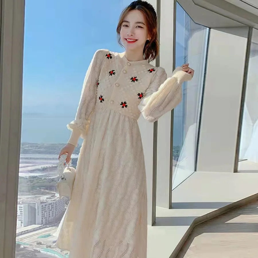 

Fashion Knitted Dress Women's 2023 New Gentle Style Knee Length Aging Temperament Thin Embroidered Wool Dress Autumn