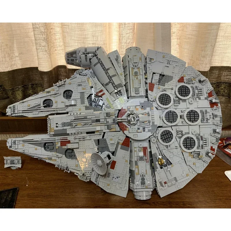 Kompatibel mit 05132 Star Toys Wars Zubehör, Sammlermodell, vertikaler Ausstellungsständer für Ultimate Millennium 75192 Falcon – Detail 7