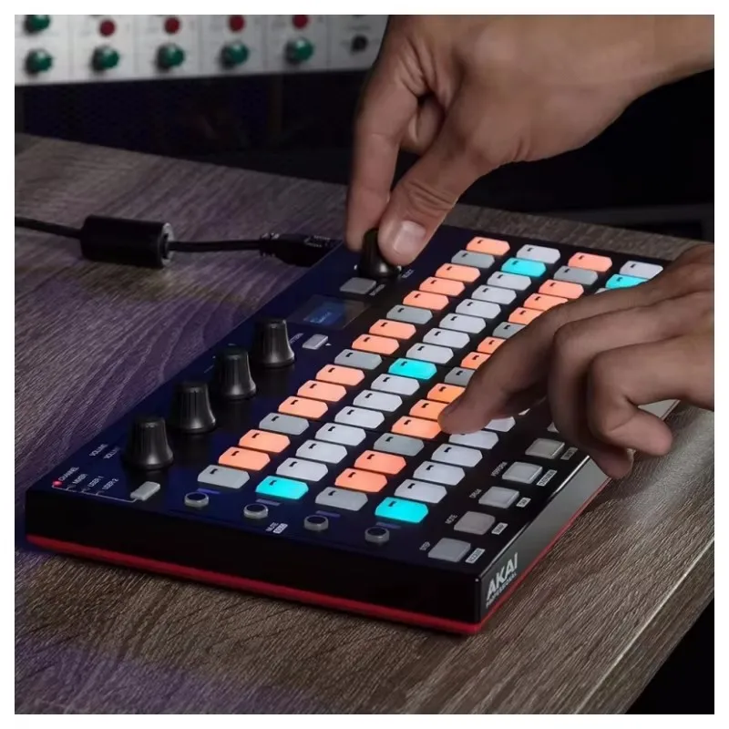 AKAI Professional Fire FL Studio Performance Controller,for