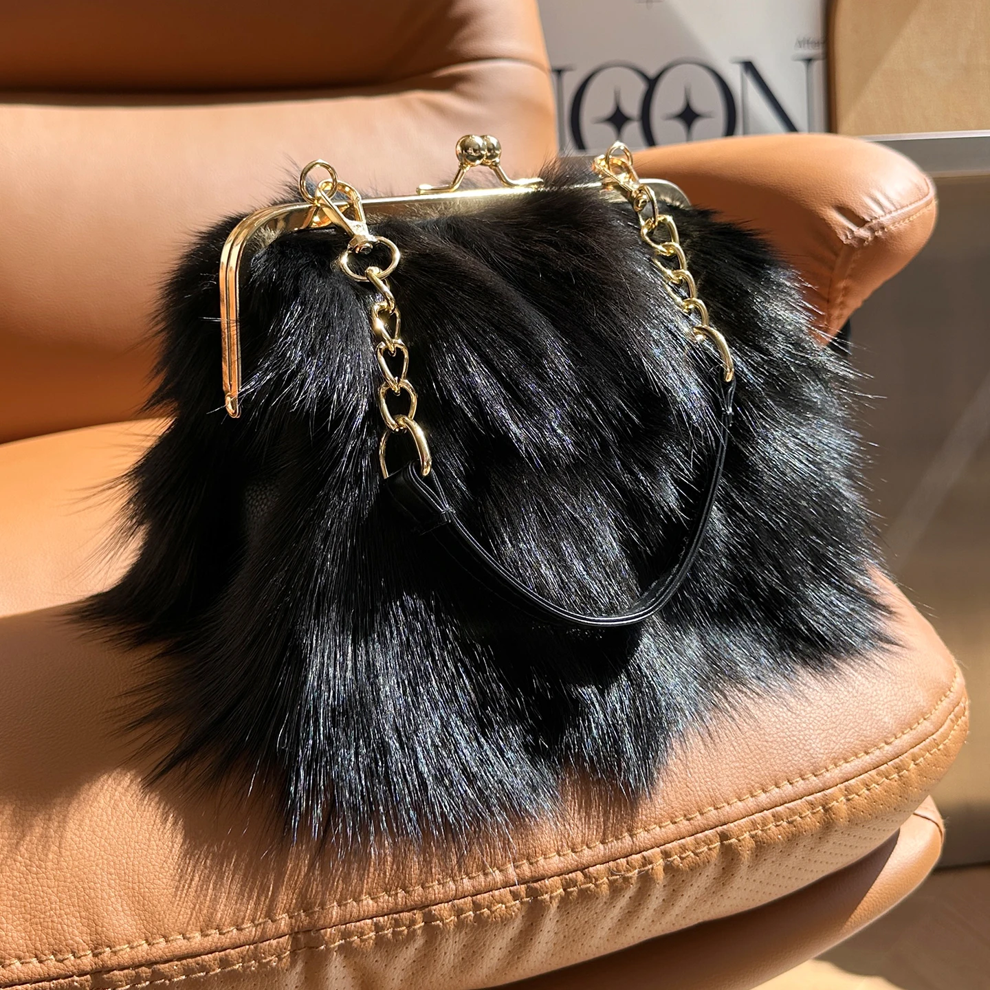 Real Fur Women Handbags Women Luxury Fox Fur Bag Fashion Female Furry Handbag Real Leather Evening Bag Natural Fur Shoulder Bag