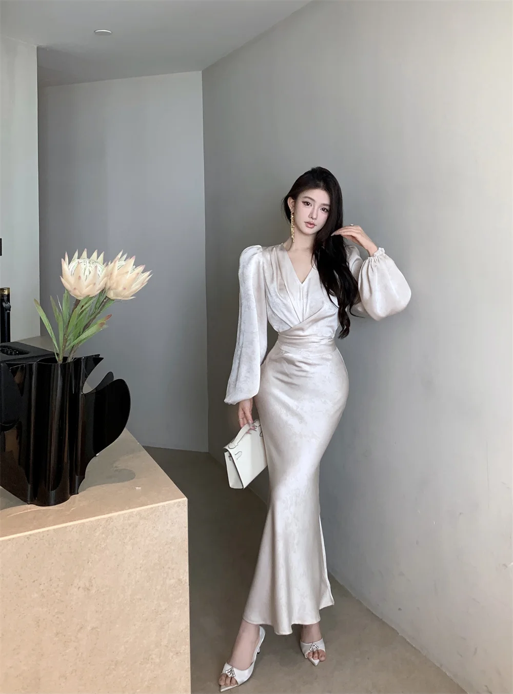 Elegant Bodycon Printed Midi Dresses for Women V-neck Lantern Sleeve Slim Waist Mermaid Evening Party Dress Autumn New Vestidos