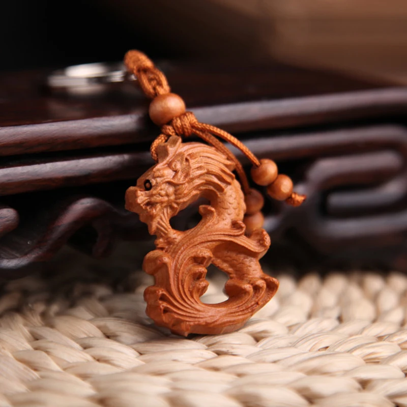 

1PC 2024 Chinese Style Keychain Peach Wood Zodiac Dragon Good Luck Amulet Keychain Wood Carving Pendant Home Decoration Pendant