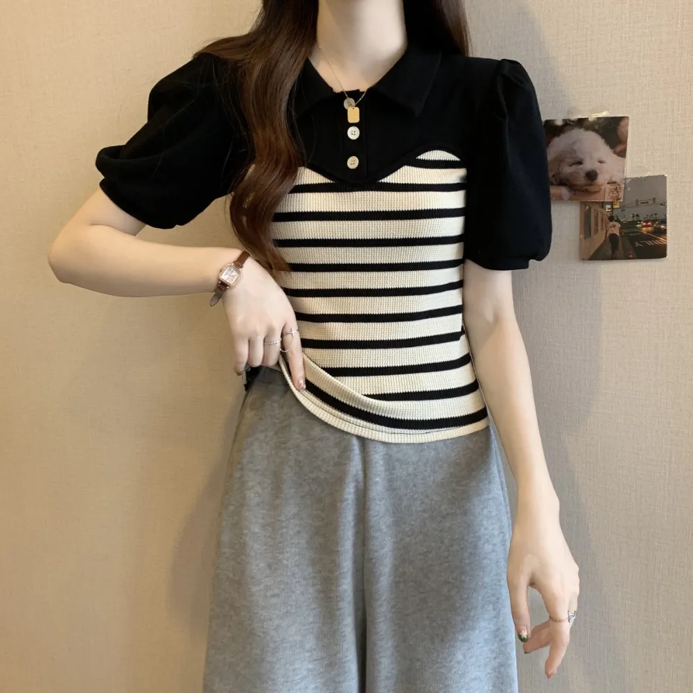 

Новинка, летняя вязаная футболка в полоску, темпераментный милый короткий топ, повседневный популярный тонкий топ для пляжного отдыха