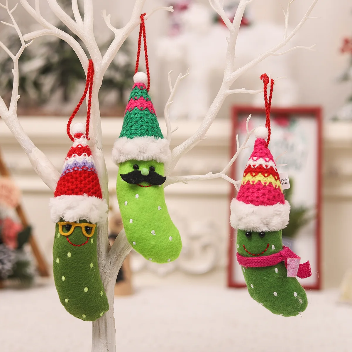 3pcs Christmas Hat Pickle Cloth Party Decoration Cartoon Old Pickled Pendant With Doll Pendant Green Cucumber Vegetable Man Hat