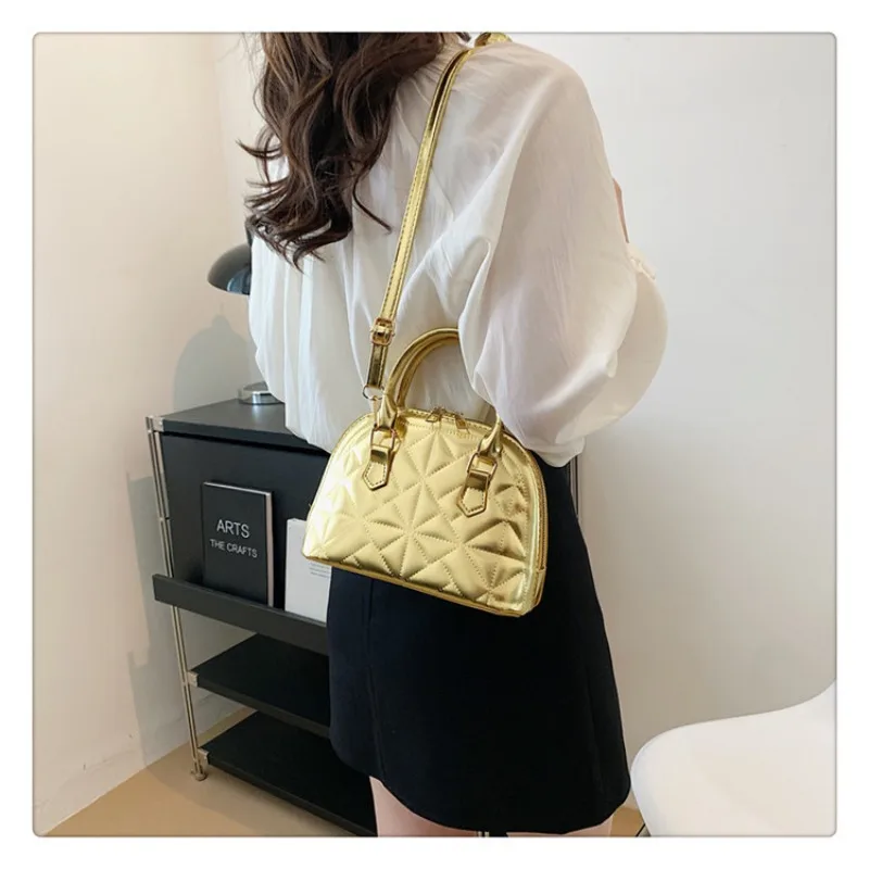 Autumn Fashion Crossbody Bag Diamond Candy-colored Luxury Brand Shoulder Bag Simple Western Handbag Retro Shell Crossbody Bag