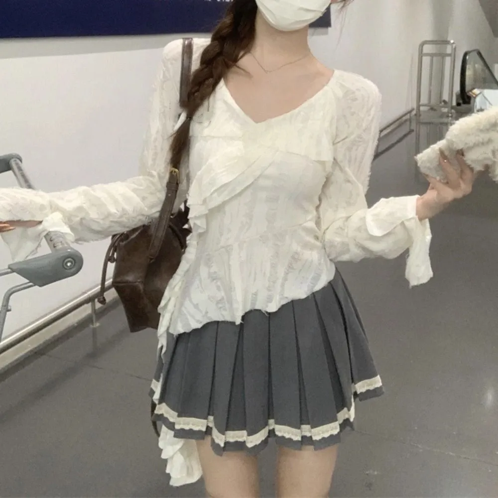 Bell Sleeve Irregular T-Shirts Women Pleated Slim Fit Long Sleeve Top Female Clothing Basic Retro Mesh Broken T-Shirt Streatwear