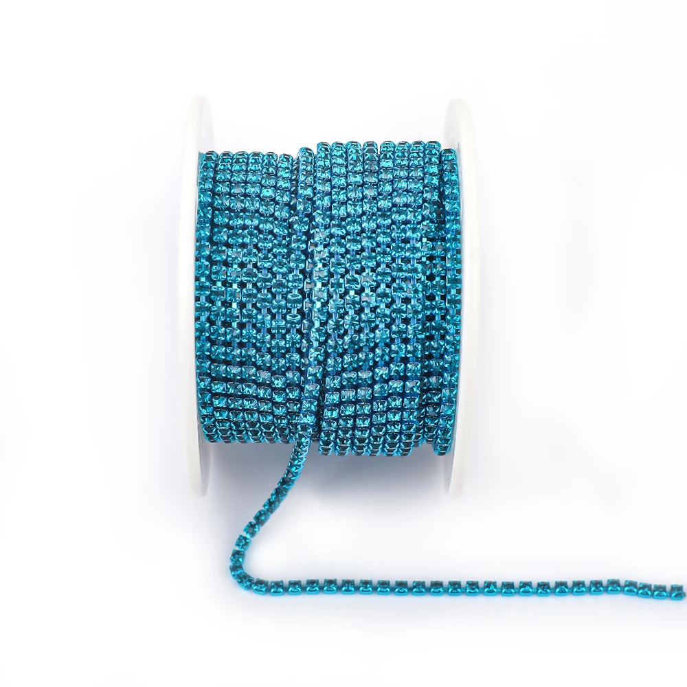 Vibrant Rhinestone Cup Chain with Colorful Base