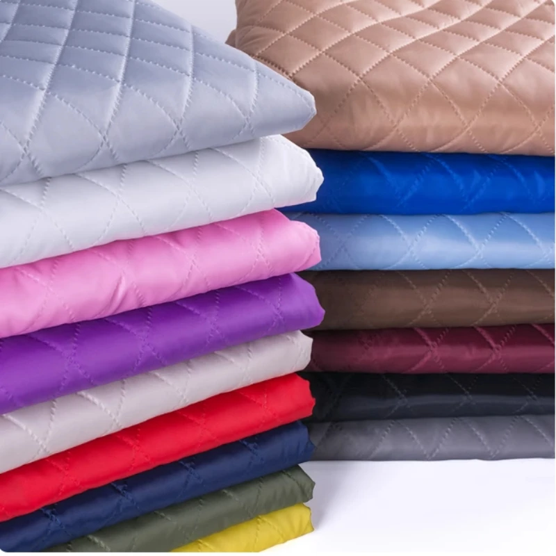 Luxurious Quilted Fabric in Rich Autumn/Winter Design – Perfect for Handmade Clothing & Crafting