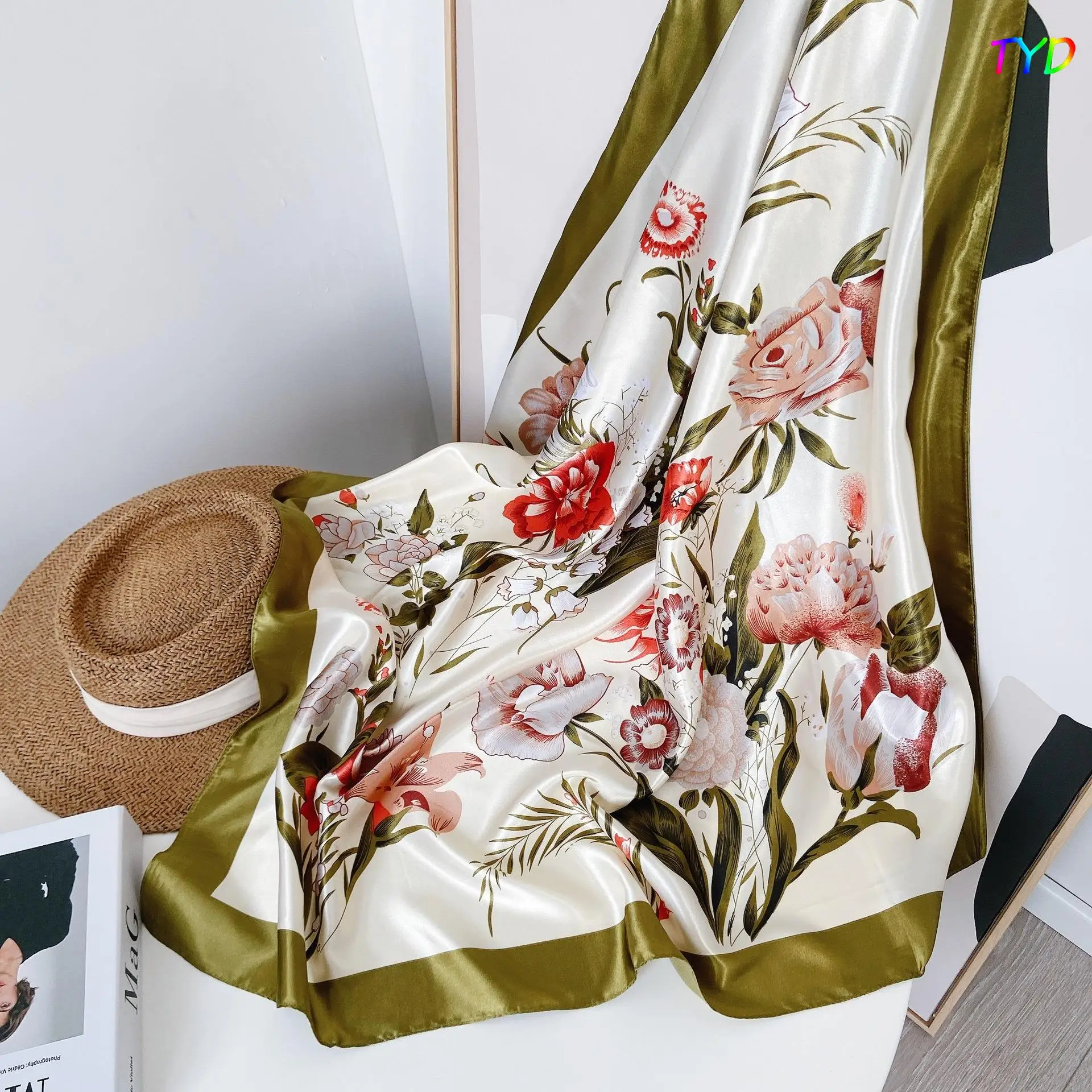 

Fashion Autumn Gift 90cm Large Square Scarf Elegant Temperament Lady Imitation Silk Printing Silk Scarf Four Seasons Outdoor