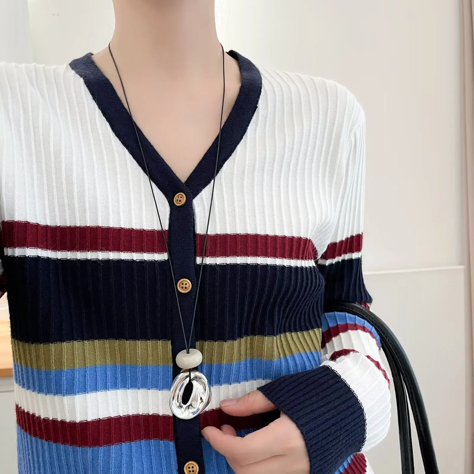 Fashion Plus Size Women's Cardigan Sweater Autumn New Style Elegant And Casual V-neck Two Color Striped Knitted Jumpers 2560