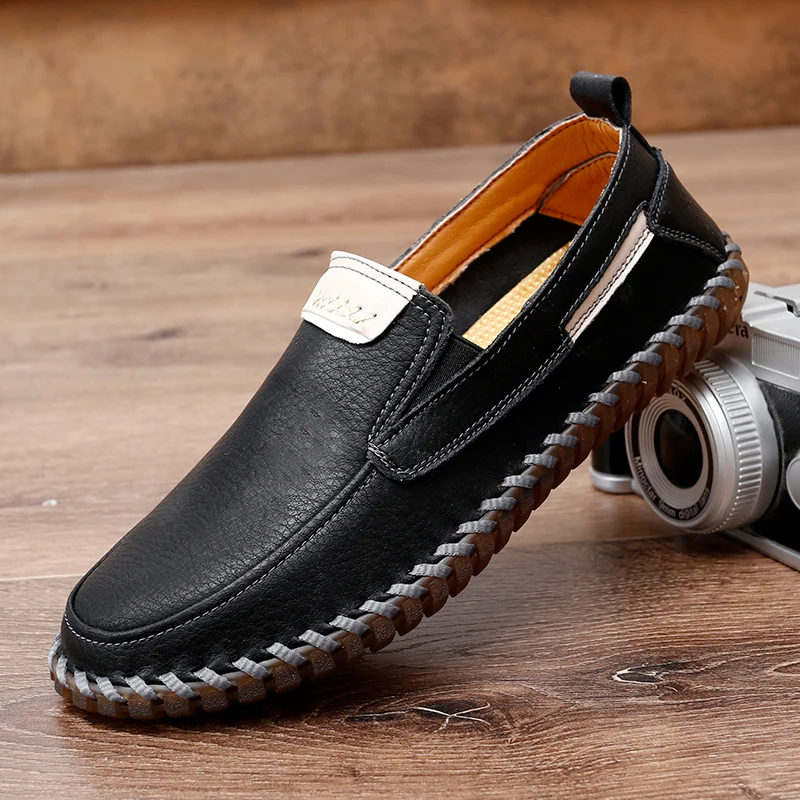 

New Brand Leather Men's Shoes Breathable Driving Shoes Designer Outdoor Men Loafers Casual Flat Shoes Fashion Moccasins Big Size