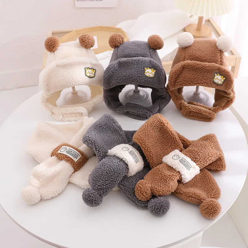 

Winter Children's Hat Scarf One Sets Lamb Wool Caps Keep Warm Toddler Baby Lei Feng Hats Cartoon Milk Kids Skullies & Beanie