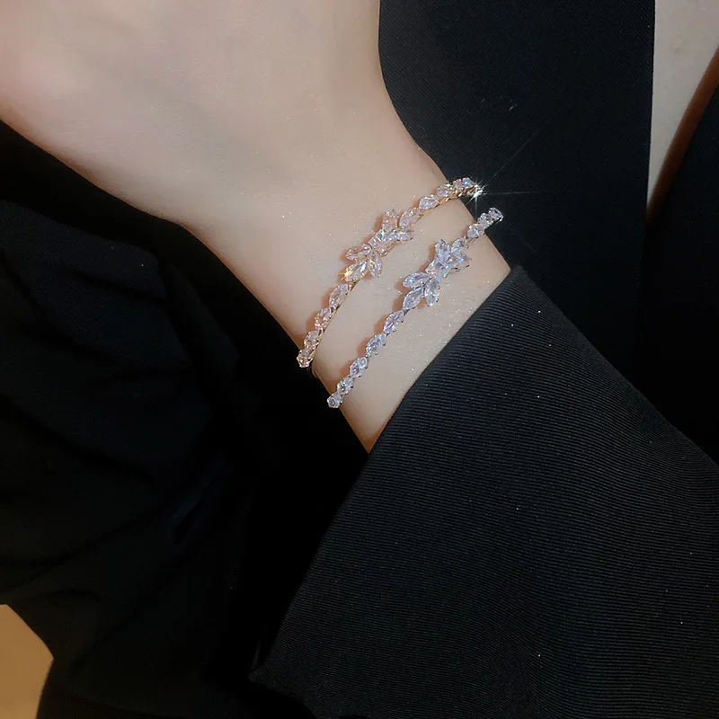 Zircon Bow Cuff Bracelet for Women Korea Luxury High-grade Charm Bracelet Fashion Personality Wedding Dainty Accessories