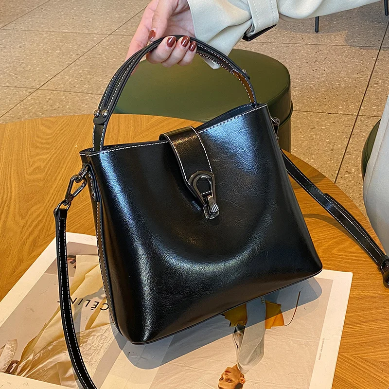 Tote Shoulder Bucket Crossbody Women's Bag Y2k New Genuine Leather Head Layer Cowhide Versatile Underarm Large Capacity Retro