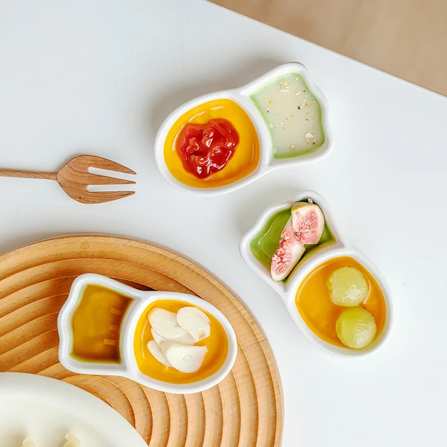 귀염뽀짝한 당근 모양 맛 접시로 식사에 재미를 더하세요