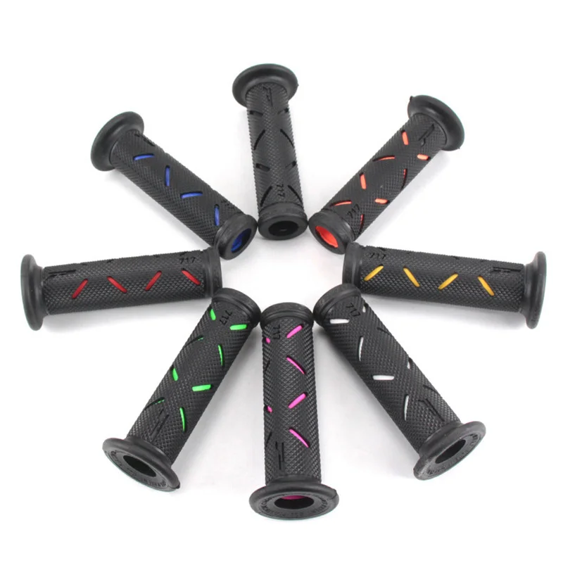 Premium Motorcycle Handlebar Grips - Ergonomic Design and Superior Comfort