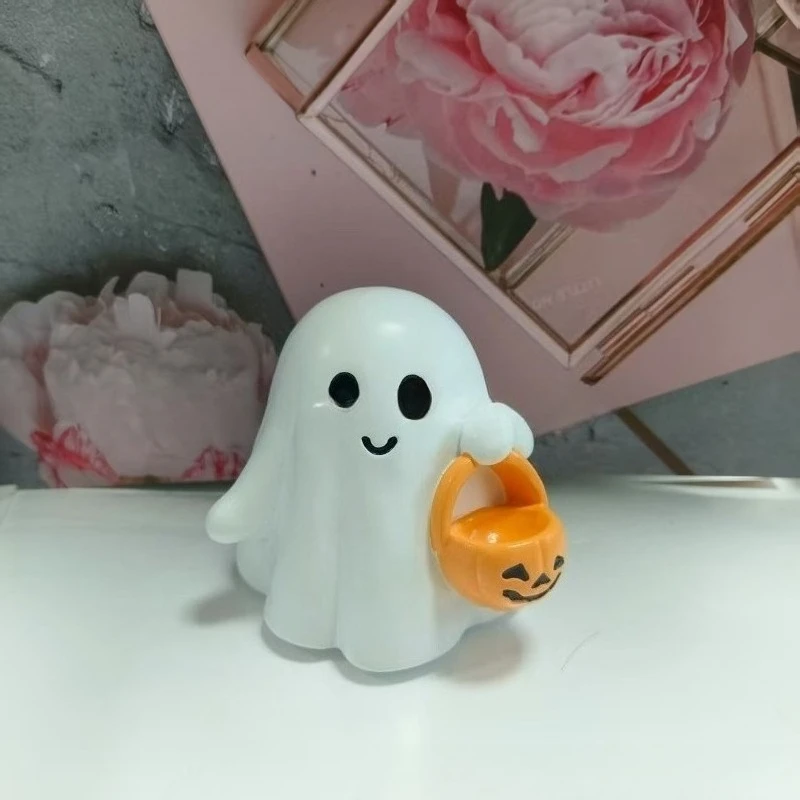 Cute Ghost Figurine - New Halloween Decoration, Creative Home Decor, Convenient Resin Craft for Desktop Display Interesting