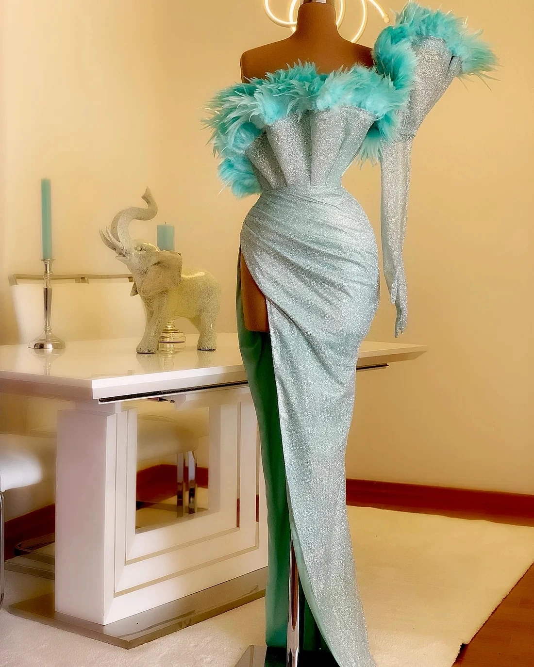 

Slit Haute Couture Prom Dresses Sheath One-shoulder Sequins Feather Saudi Arabia Dubai Robe De Soiree Evening Dress Gown