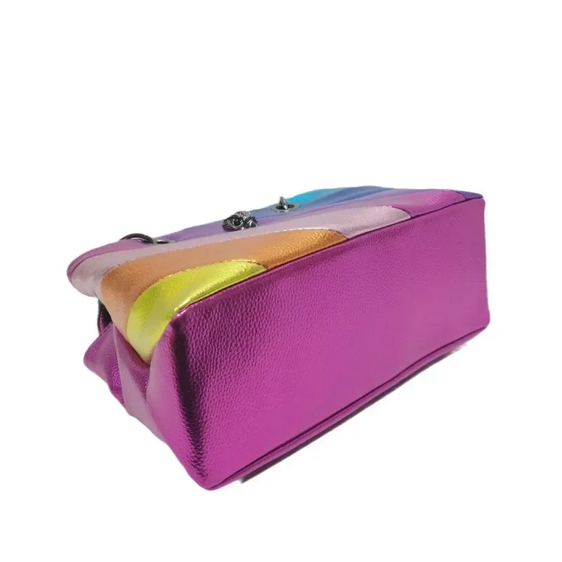 Рисунок 4 - Новая квадратная сумка для женщин