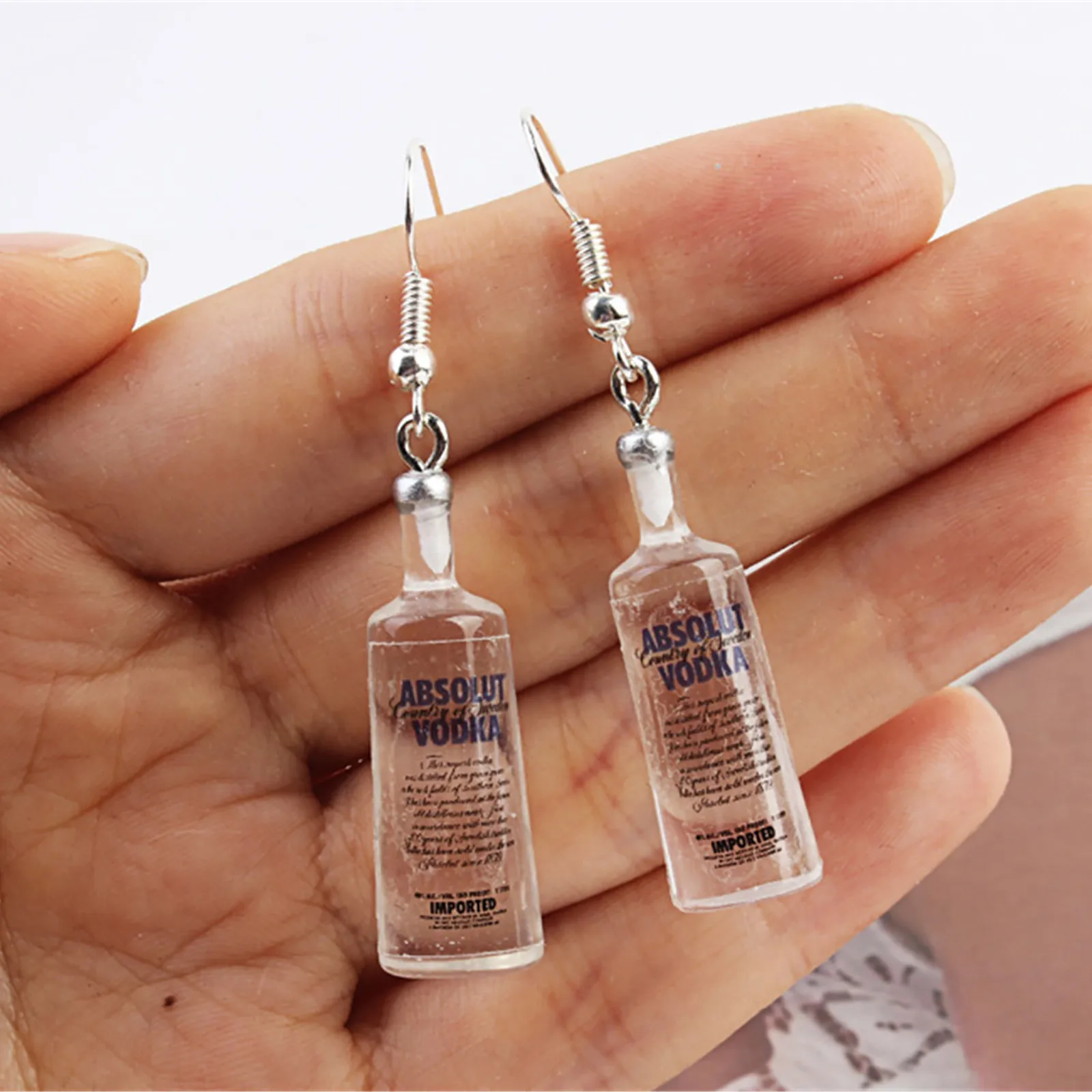 Small Wine Bottle Mini Vodka Earrings Transparent Drink Bottle Ear Clip Stylish And Fashion Design Accessories Pendientes
