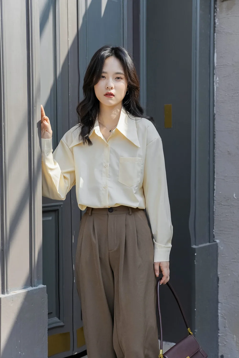 Description Picture 6 of itemFrench Elegant Look Younger Instantly Shirt Women's Retro Spring Turn-down Collar Long  Sleeve Blouse Casual Office Lady Clothes