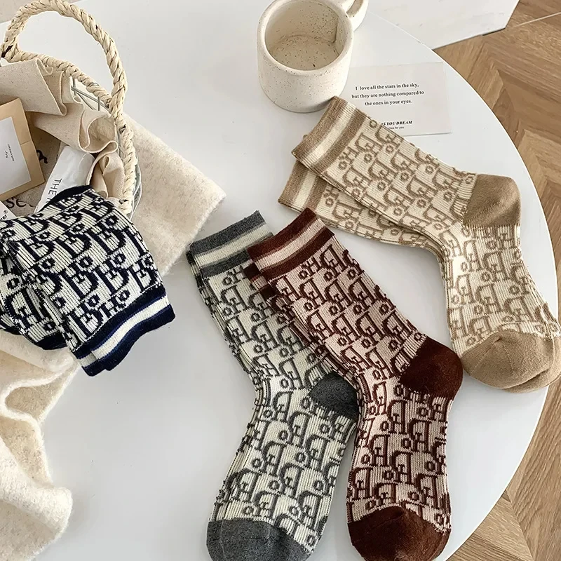 1 Pair Autumn Winter Wool Socks Women French Style Letters Pattern Solid Color Middle Tube Socks Breathable