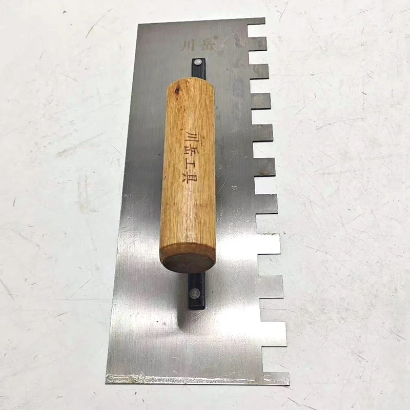Claying Trowel Right Side Tooth Serrated Trowel Wooden Handle 300 mm /11.81inch Carbon Steel Blade 15&times;15mm Teeth For Tiling
