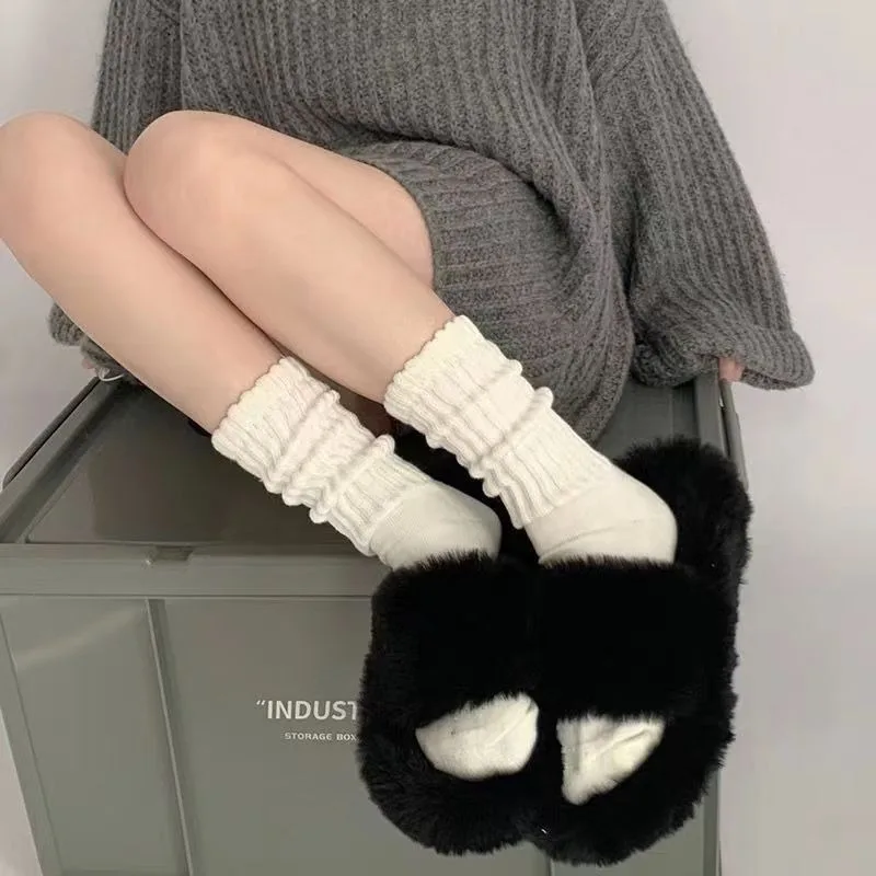 Women Socks Black White High Quality Mid-length Pile up Socks Spring Autumn Simple Trends Casual Cotton Sports Middle Tube Sock