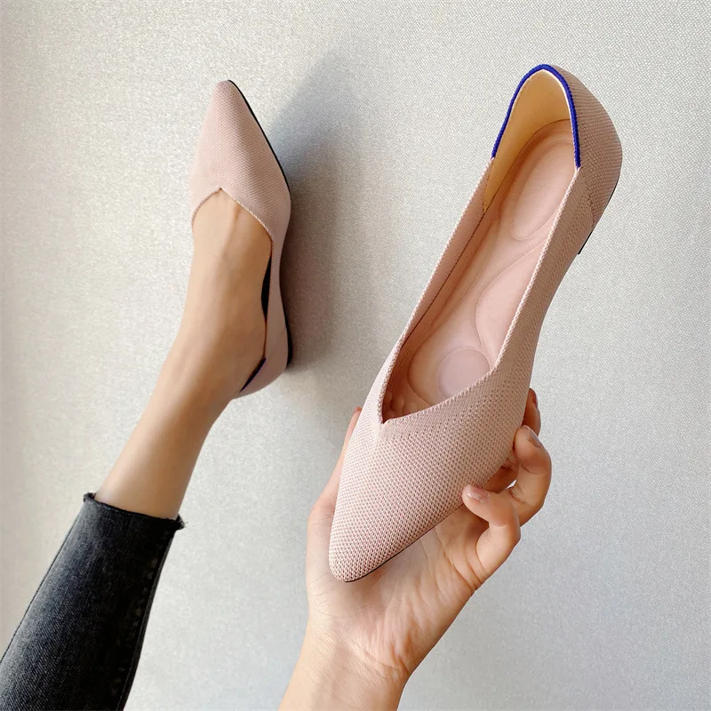 Pointed Low Heeled Women's Casual Shoes Knitted Fashionable Soft Breathable Non Slip and Bright Colored Women's Shoes 2024