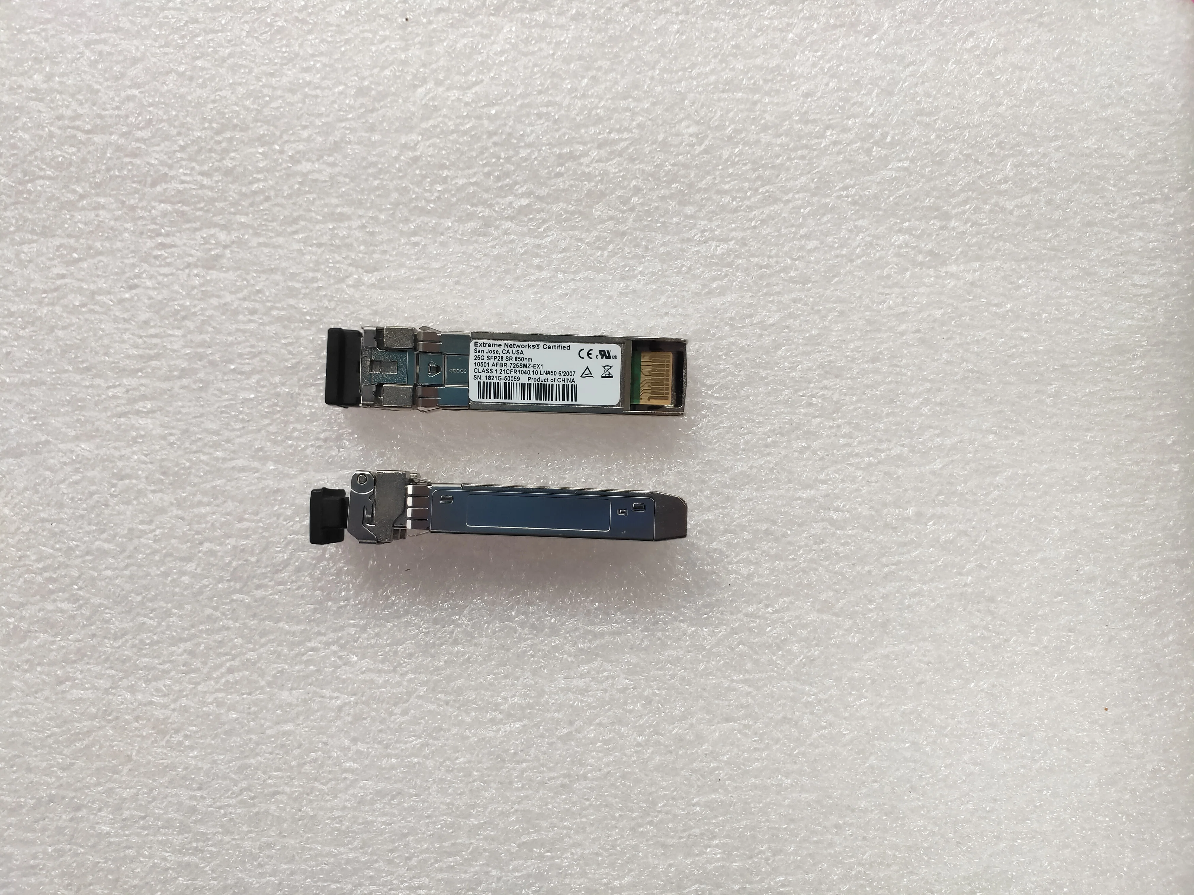 Extreme Networks Transceiver 25G SFP28 SR 850NM AFBR-725SMZ-EX1 SFP Optical Fiber 25GB 850NM infortrend 25gbe sfp28 optical transceiver lc wave length 850nm multi mode