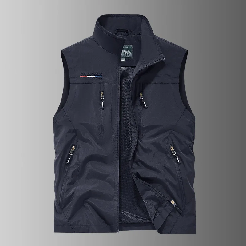 Veste imperméable homme automne-hiver à capuche et col montant, fonctionnelle avec multiples poches et séchage rapide