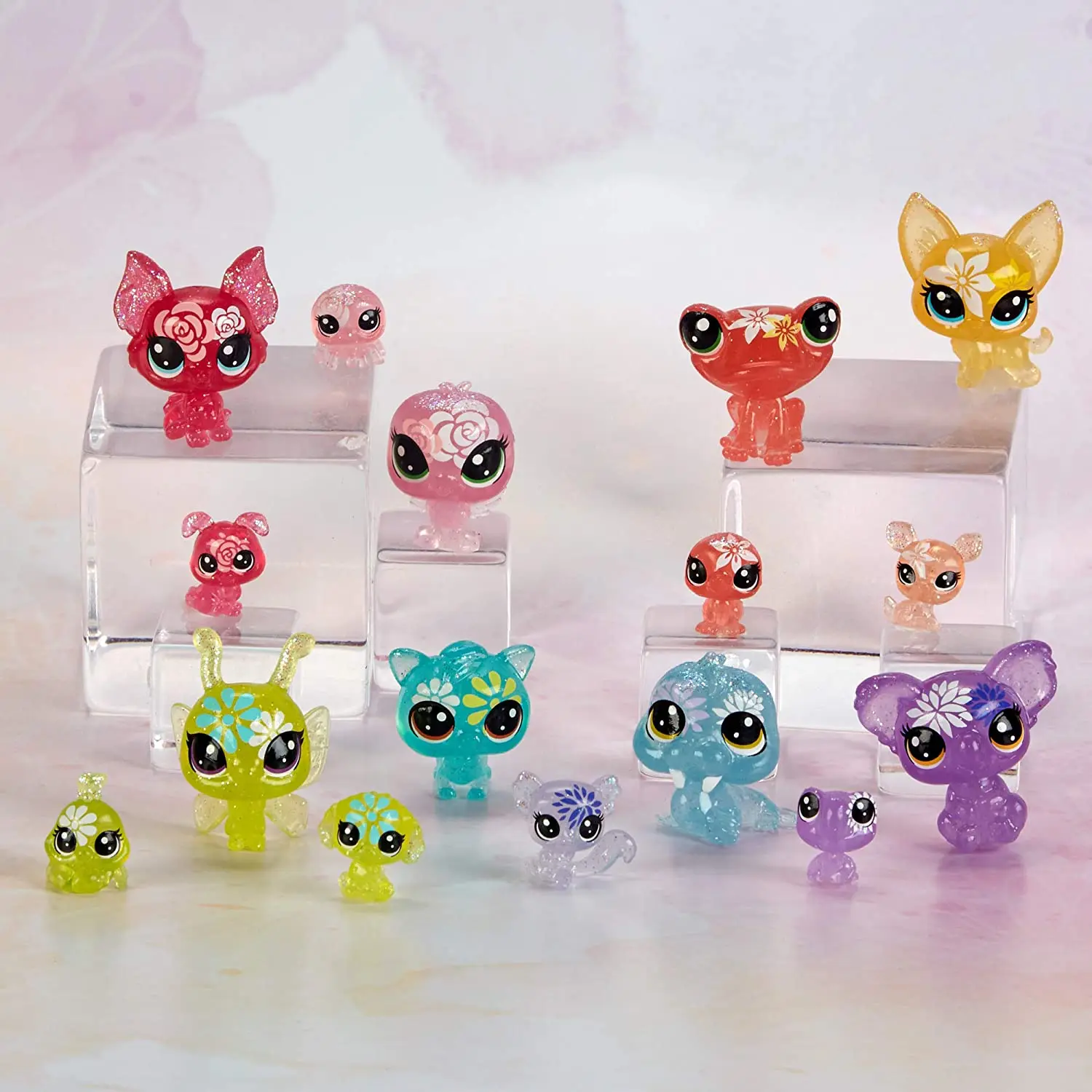https://ae01.alicdn.com/kf/Sdf5452d5522b435b89d79da69b104ef4K/Original-Littlest-Pet-Shop-With-Box-Genuine-LPS-Toys-Animal-Cute-Figure-Mini-Doll-Action-Figure.jpg