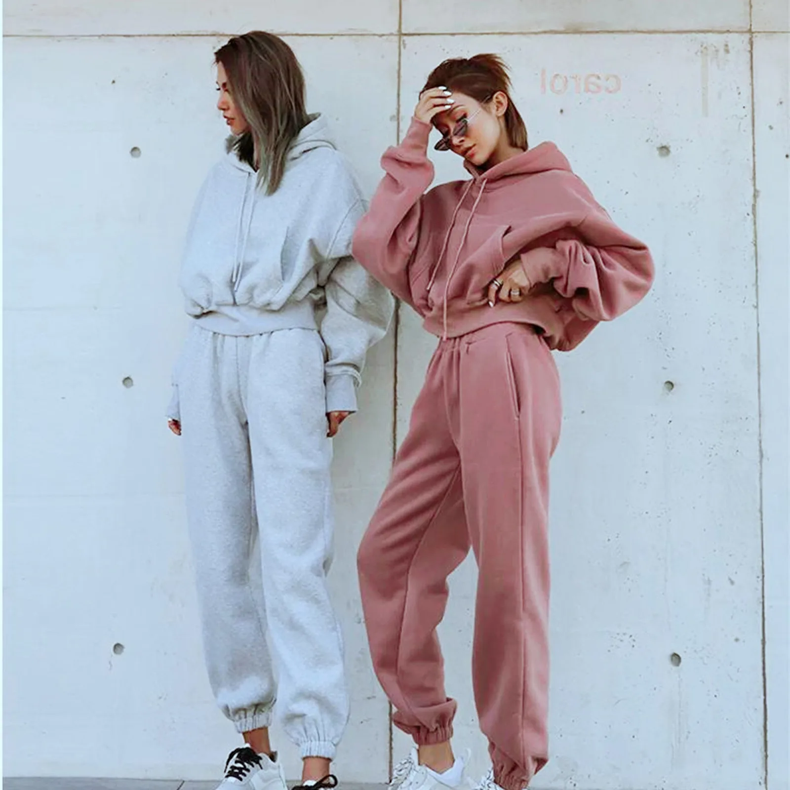 

Women's Autumn And Winter Casual Sports 2 Piece Sets Solid Color Pullover Hoodies Elastic Waist Sweatpants Oversize Tracksuit