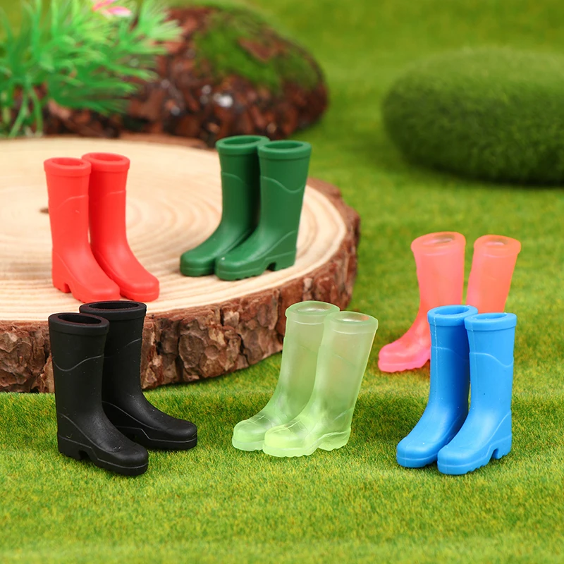 1Pairs 1/12 Scale Dollhouse Miniature Rubber Rain Boots Home Garden Yard Decoration Dolls Accessories Red Blue Black yada new business quality blue stripe umbrella uv rain sunny