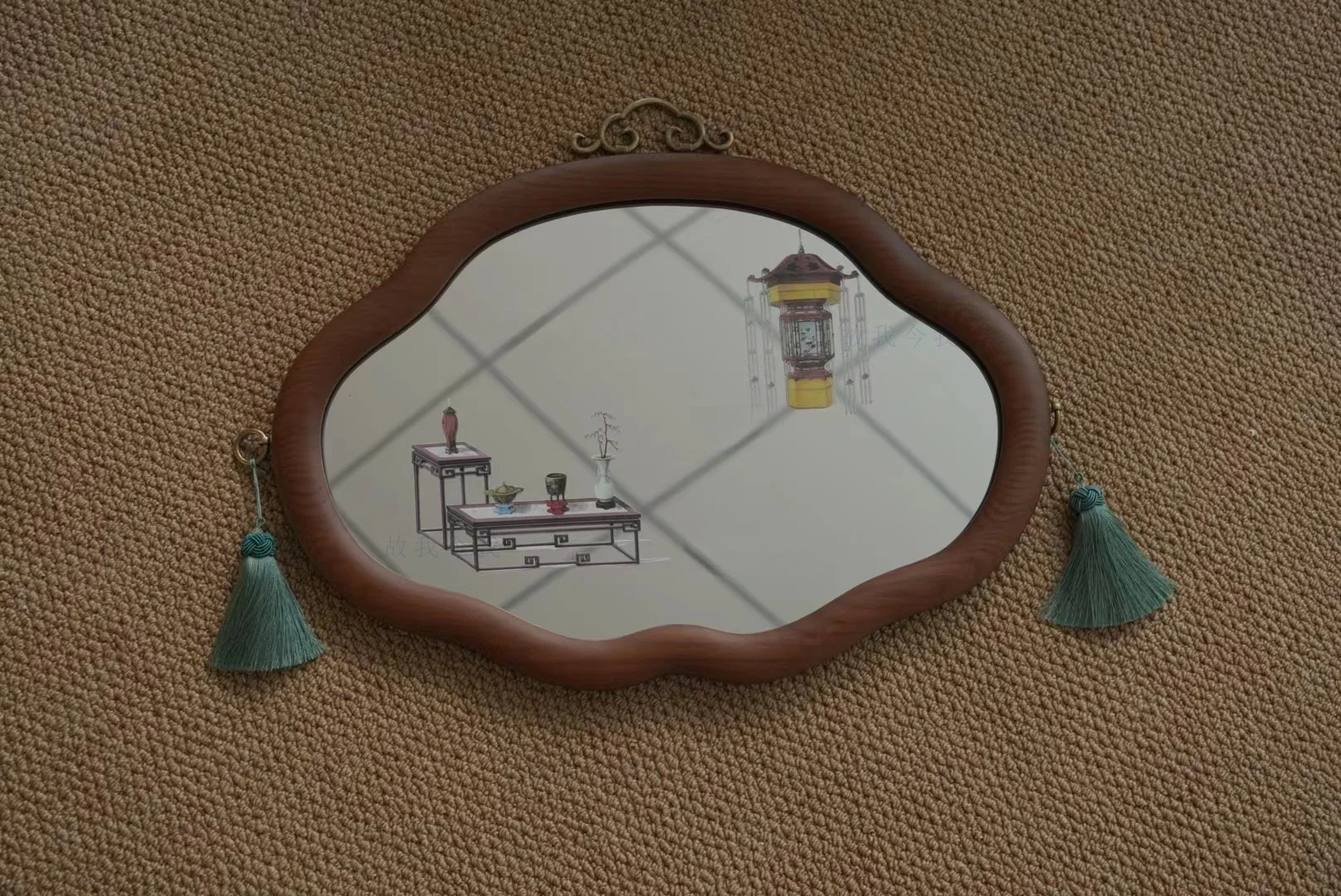 Ruyi mirror Chinese wall-mounted multi-functional dressing mirror living room bathroom special-shaped hanging retro 8