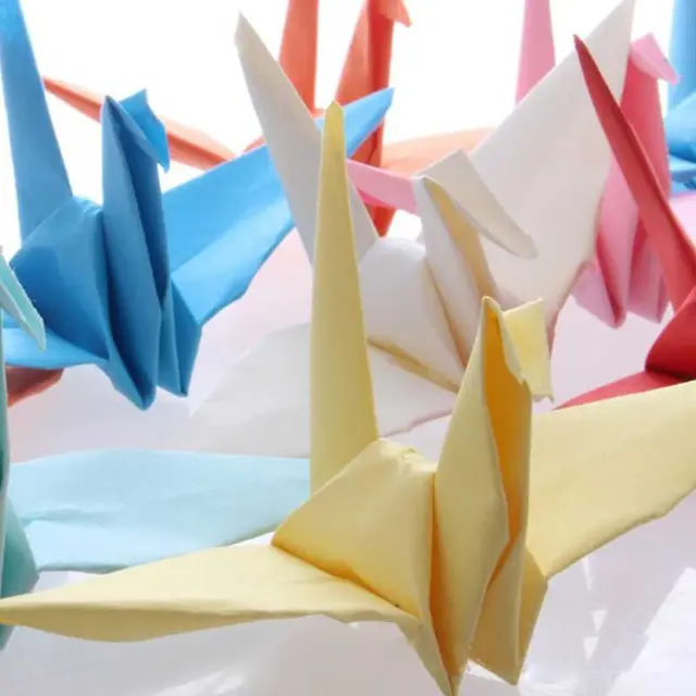 100 Grúas De Papel De Origami, Colores Marfil, Grúas De Papel Plegadas Para Bodas Fiestas Cumpleanos Fiestas De Ninos Telon De Fondo Decoracion