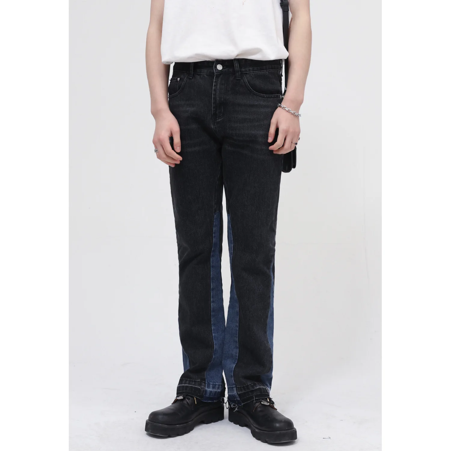 

New High Quality Denim Pants Korean Splicing Personality Design Ins Micro Horn Loose Jeans Men