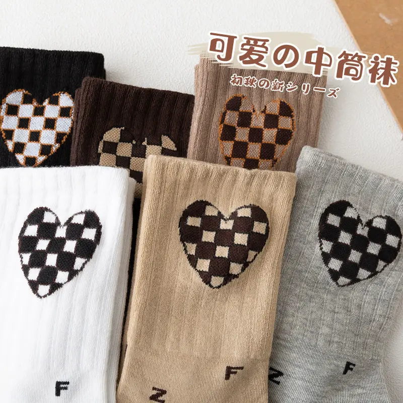 

Love checkerboard female autumn and winter ins tide retro plaid Harajuku letter socks