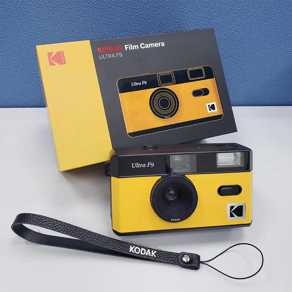 Kodak Ultra F9 Film Camera 35mm Kodak Focus Free Reusable Built in Flash Multiple Colors with Package Portable Optional Film
