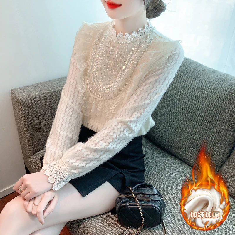 

Velvet and Thickened Apricot French Celebrity Little Fragrance 2023 Autumn/Winter Mesh Lace Top for Women