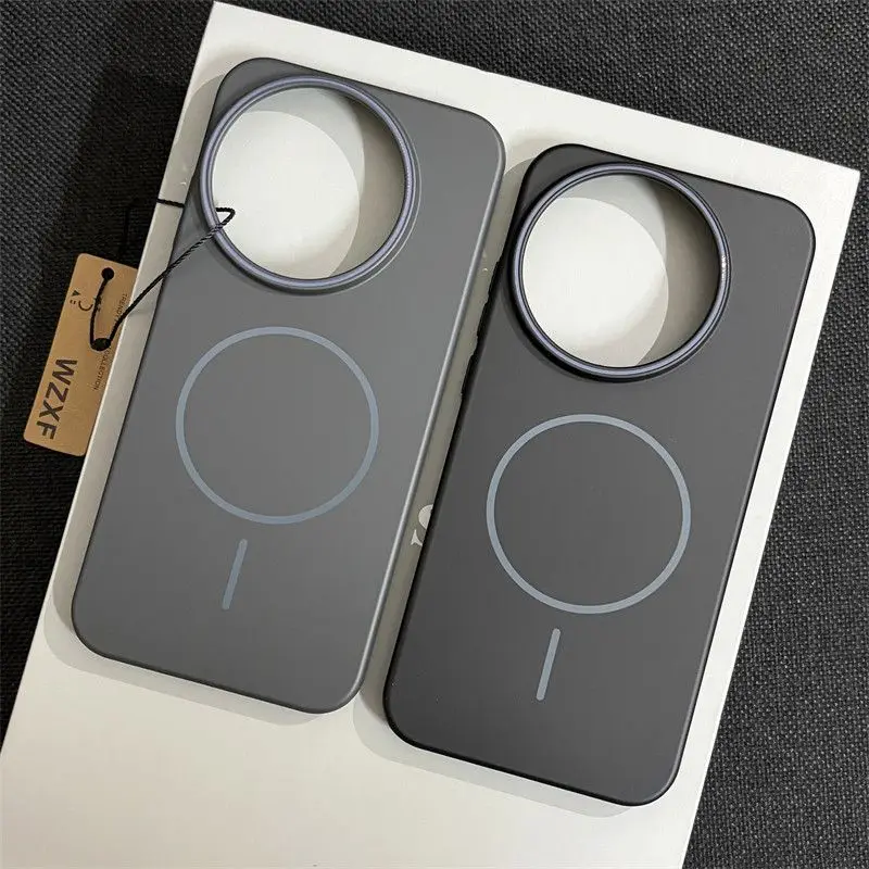Stylish Matte Anti-Fingerprint Magnetic Shockproof Case in Black