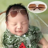 Baby Glasses Newborn Photography Accessories Baby Girl Boy Flat Glasses Photo Props Infant Heart Shape Eyeglasses Studio Shoot 3