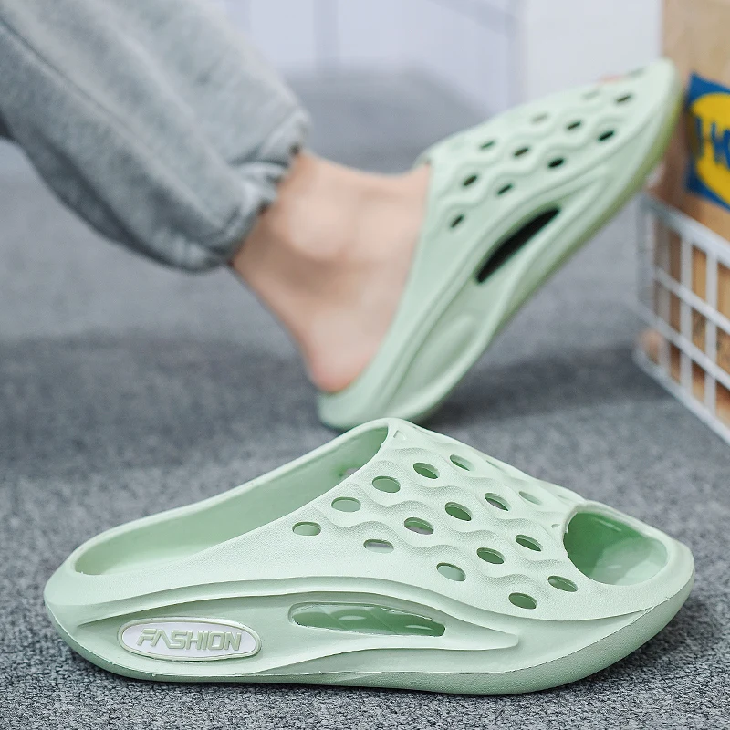 Men's Slippers Summer New Women's Home Slippers Outdoor Non Slip Beach Shoes Hole Shoes Fashion Hollow Breathable Couple Sandals