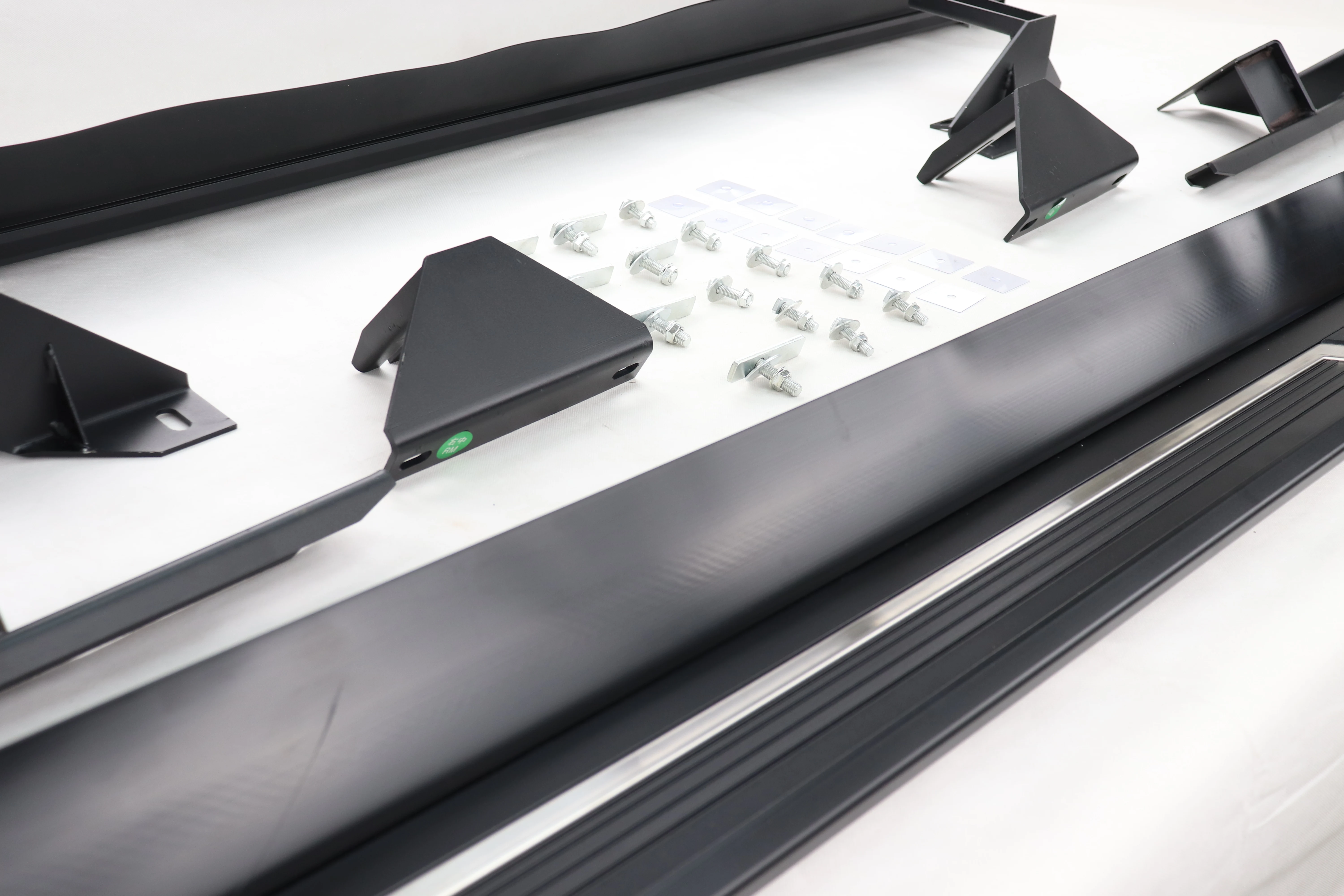 内祝い KZEXCELLENTトヨタハイランダークルーガー2014-2017用サイド