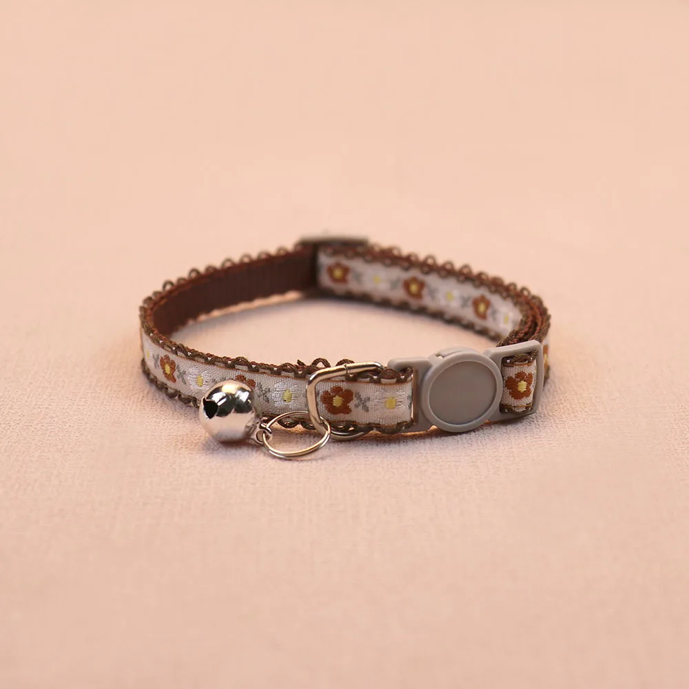 Hand Knitting Flower Pet Collar 5