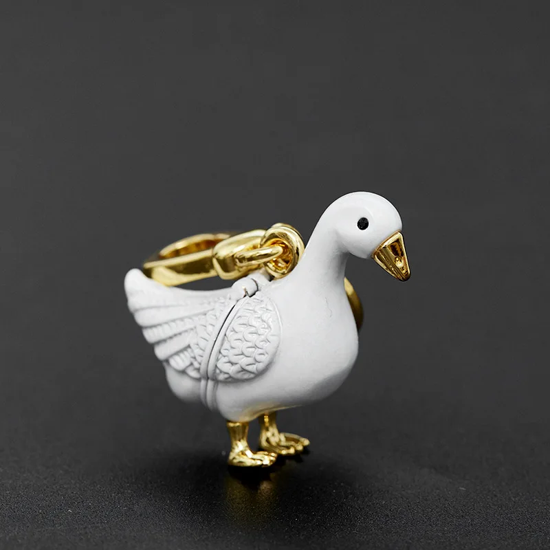 

High Quality Fashion Vintage Enamelled Crown Print Swan Pendant Necklace Pendant Keychain