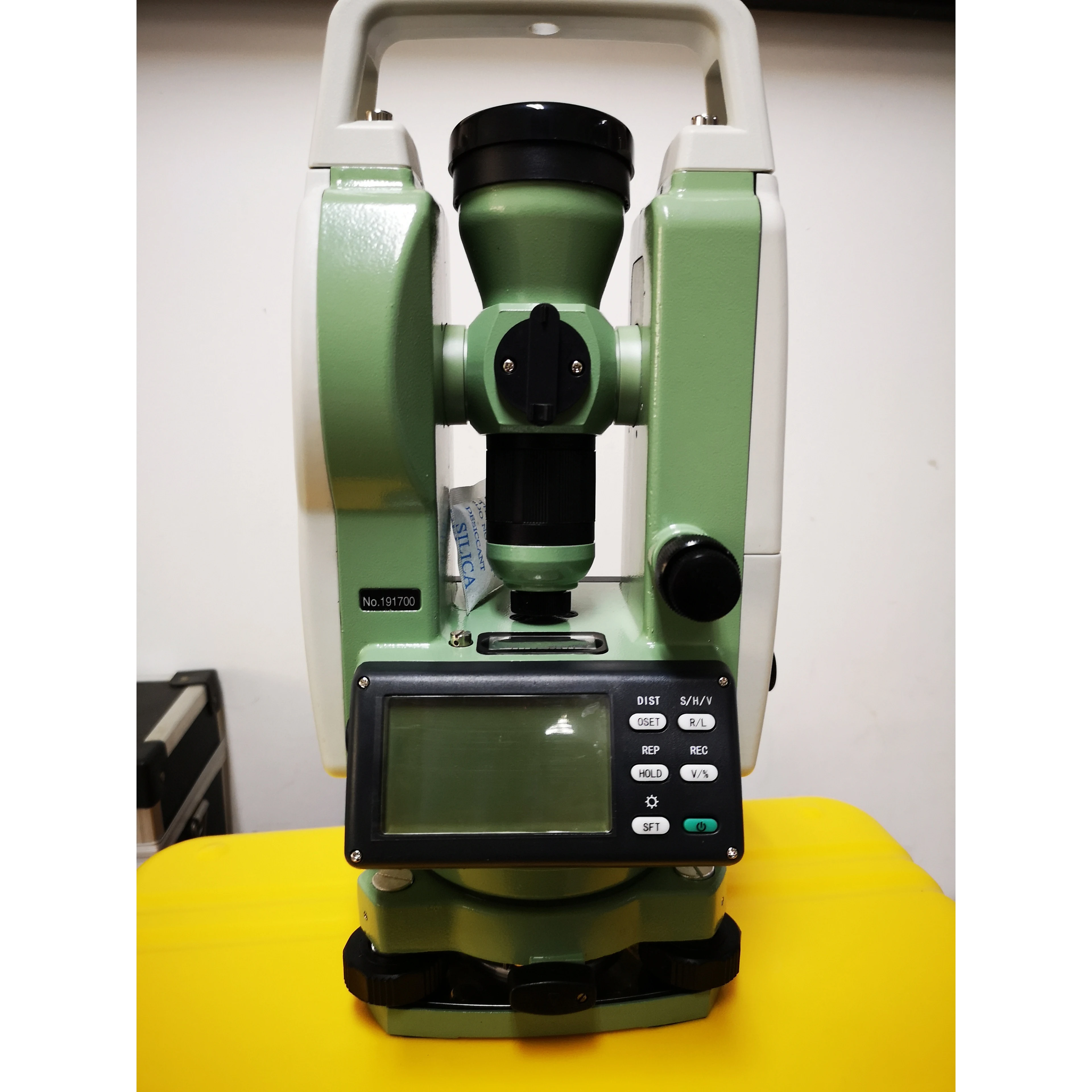 

User friendly TJOP electronic theodolite