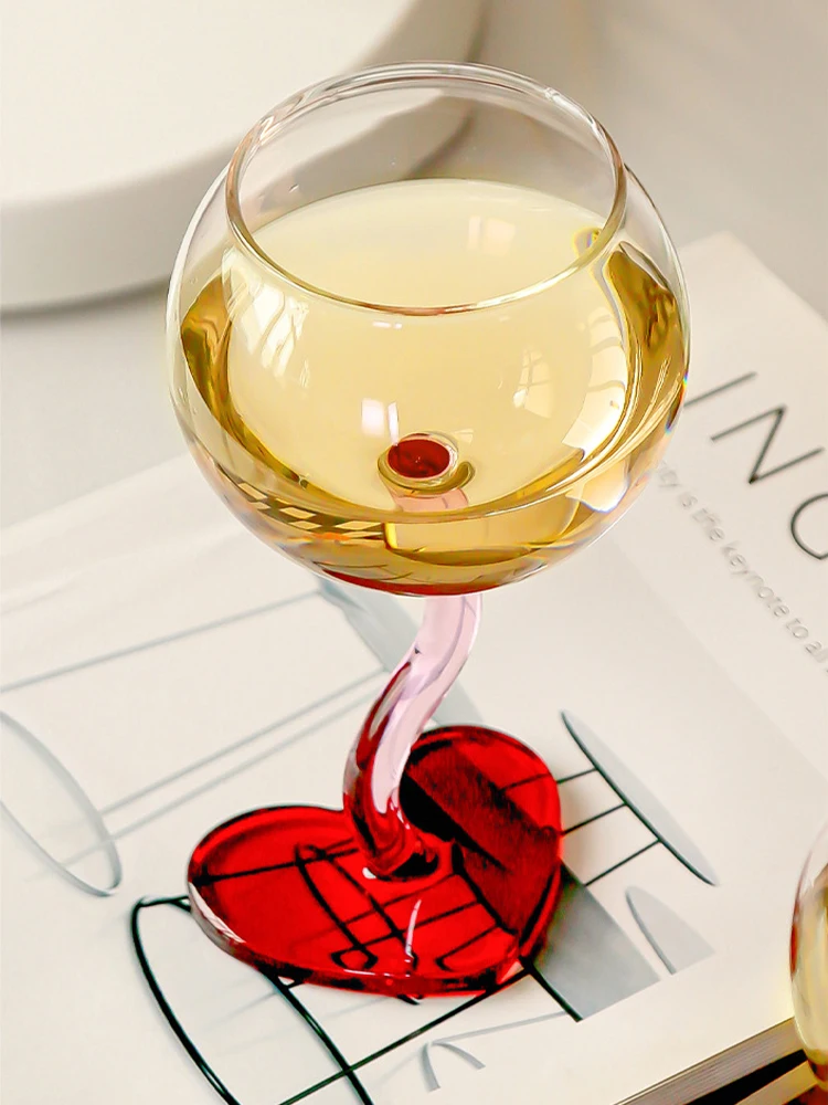 Love Heart Goblet Champagne Wine Glass Party Bar Cocktail Glass Valentine's Day Wedding Gift